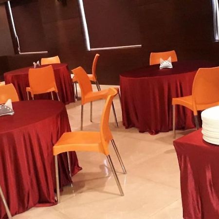 Hotel-S-Park Khammam エクステリア 写真